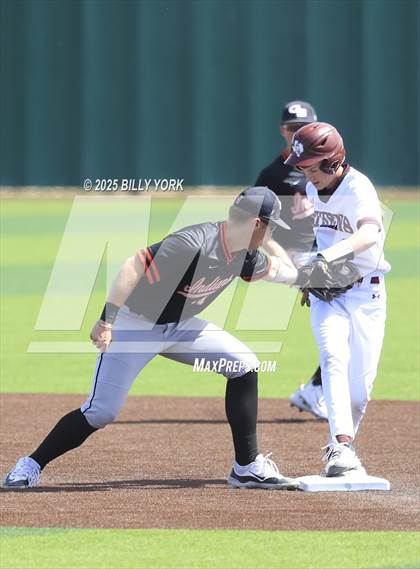 Thumbnail 3 in Grand Saline vs Athens photogallery.