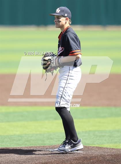 Thumbnail 1 in Grand Saline vs Athens photogallery.