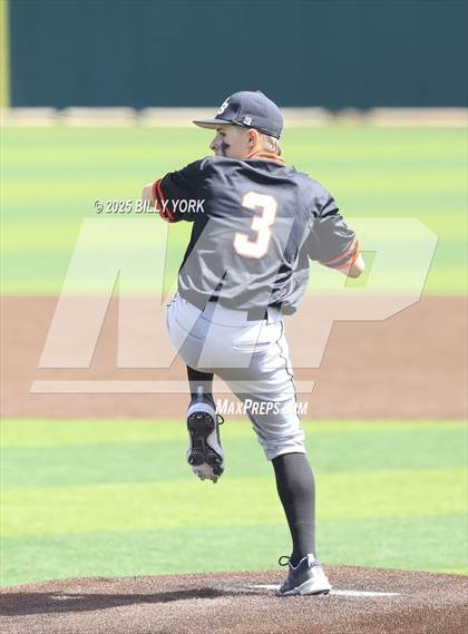 Thumbnail 1 in Grand Saline vs Athens photogallery.