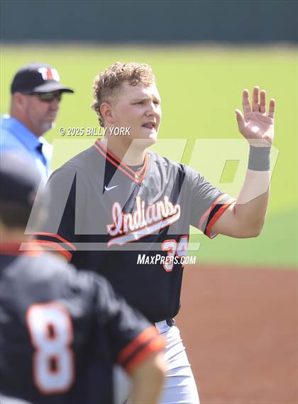 Thumbnail 1 in Grand Saline vs Athens photogallery.