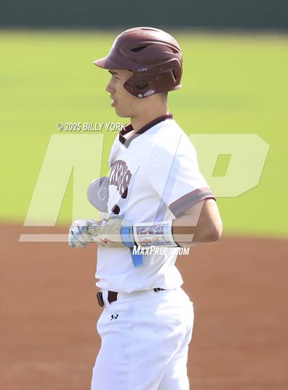 Thumbnail 1 in Grand Saline vs Athens photogallery.