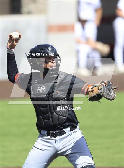 Thumbnail 3 in Grand Saline vs Athens photogallery.
