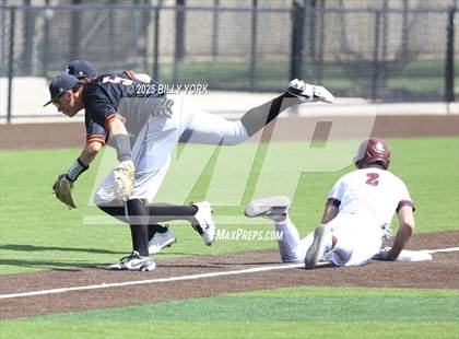 Thumbnail 2 in Grand Saline vs Athens photogallery.