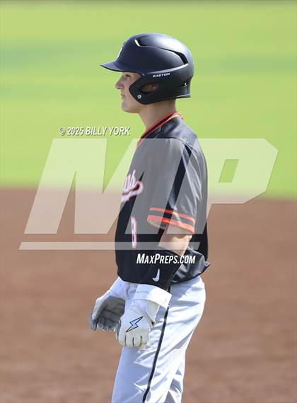 Thumbnail 1 in Grand Saline vs Athens photogallery.