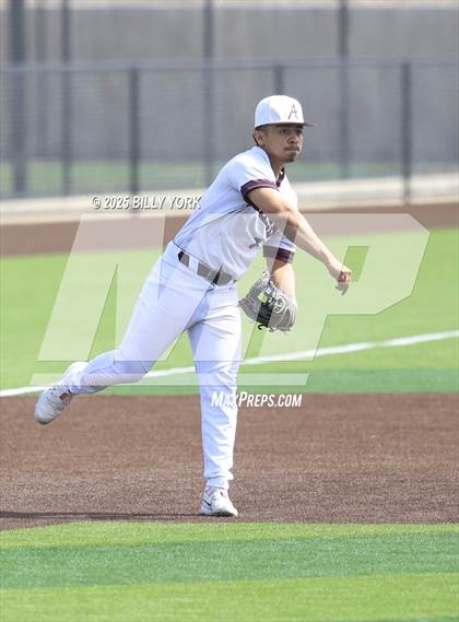 Thumbnail 2 in Grand Saline vs Athens photogallery.