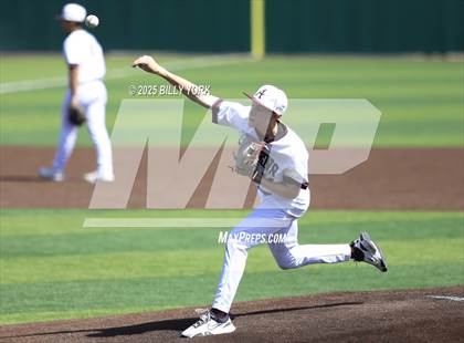 Thumbnail 1 in Grand Saline vs Athens photogallery.