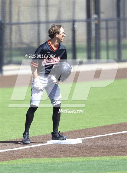 Thumbnail 3 in Grand Saline vs Athens photogallery.