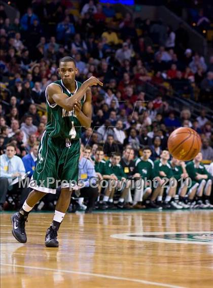 Thumbnail 2 in Mansfield vs Madison Park (MIAA Division 1 South Final) photogallery.