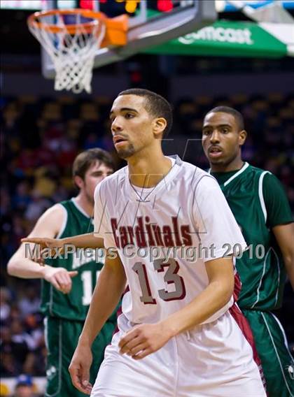 Thumbnail 3 in Mansfield vs Madison Park (MIAA Division 1 South Final) photogallery.