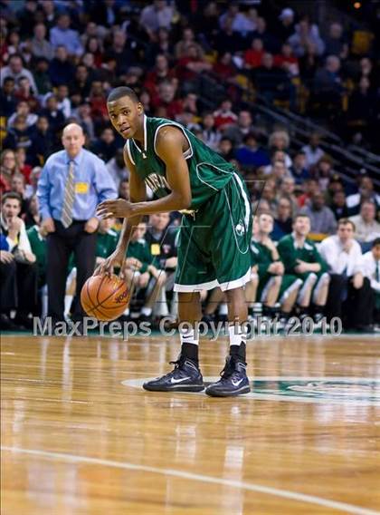 Thumbnail 1 in Mansfield vs Madison Park (MIAA Division 1 South Final) photogallery.