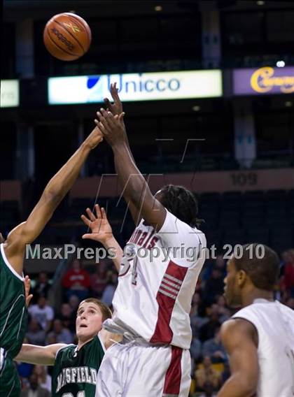 Thumbnail 1 in Mansfield vs Madison Park (MIAA Division 1 South Final) photogallery.