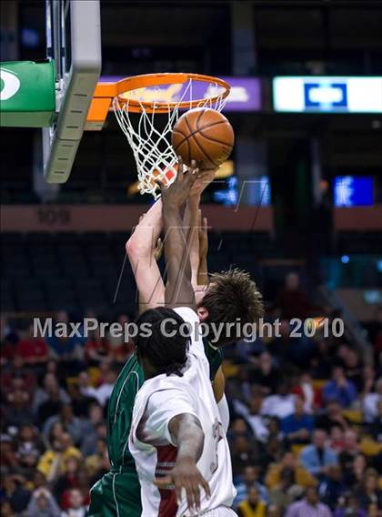 Thumbnail 3 in Mansfield vs Madison Park (MIAA Division 1 South Final) photogallery.