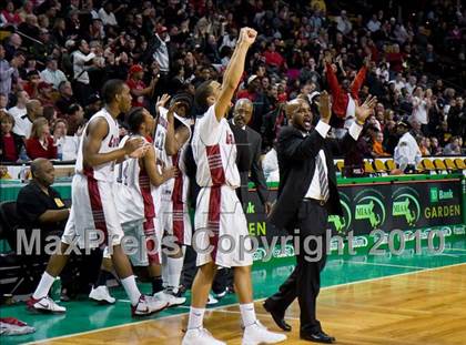 Thumbnail 3 in Mansfield vs Madison Park (MIAA Division 1 South Final) photogallery.