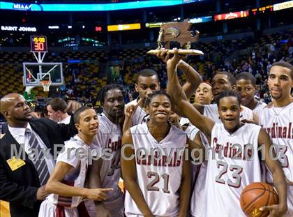 Thumbnail 1 in Mansfield vs Madison Park (MIAA Division 1 South Final) photogallery.