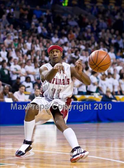 Thumbnail 2 in Mansfield vs Madison Park (MIAA Division 1 South Final) photogallery.