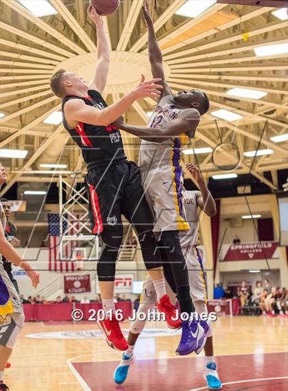 Thumbnail 2 in Montverde Academy vs Orangeville Prep (Spalding Hoophall Classic) photogallery.