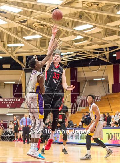 Thumbnail 2 in Montverde Academy vs Orangeville Prep (Spalding Hoophall Classic) photogallery.