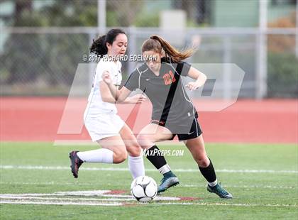 Thumbnail 2 in Kamiakin vs Bellevue (WIAA 3A 3rd Place Final)  photogallery.
