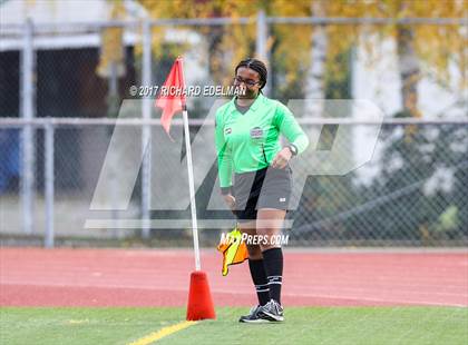 Thumbnail 2 in Kamiakin vs Bellevue (WIAA 3A 3rd Place Final)  photogallery.