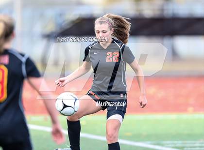 Thumbnail 1 in Kamiakin vs Bellevue (WIAA 3A 3rd Place Final)  photogallery.