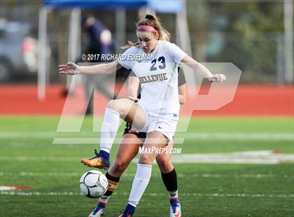 Thumbnail 3 in Kamiakin vs Bellevue (WIAA 3A 3rd Place Final)  photogallery.