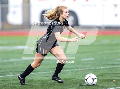 Thumbnail 3 in Kamiakin vs Bellevue (WIAA 3A 3rd Place Final)  photogallery.
