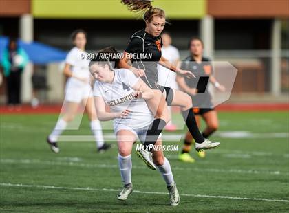 Thumbnail 3 in Kamiakin vs Bellevue (WIAA 3A 3rd Place Final)  photogallery.
