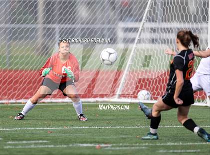 Thumbnail 2 in Kamiakin vs Bellevue (WIAA 3A 3rd Place Final)  photogallery.