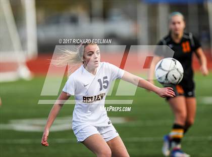Thumbnail 1 in Kamiakin vs Bellevue (WIAA 3A 3rd Place Final)  photogallery.