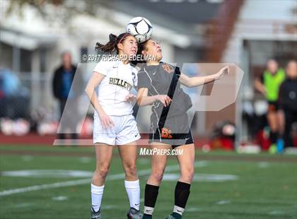 Thumbnail 1 in Kamiakin vs Bellevue (WIAA 3A 3rd Place Final)  photogallery.