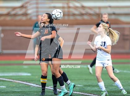 Thumbnail 3 in Kamiakin vs Bellevue (WIAA 3A 3rd Place Final)  photogallery.