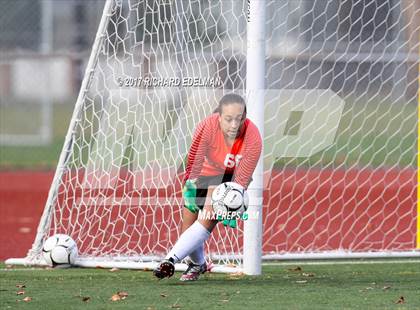 Thumbnail 2 in Kamiakin vs Bellevue (WIAA 3A 3rd Place Final)  photogallery.