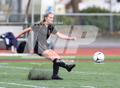 Thumbnail 1 in Kamiakin vs Bellevue (WIAA 3A 3rd Place Final)  photogallery.