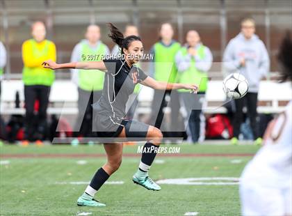 Thumbnail 2 in Kamiakin vs Bellevue (WIAA 3A 3rd Place Final)  photogallery.