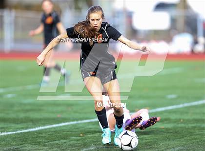 Thumbnail 3 in Kamiakin vs Bellevue (WIAA 3A 3rd Place Final)  photogallery.