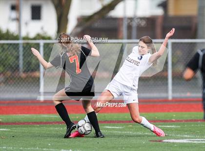 Thumbnail 2 in Kamiakin vs Bellevue (WIAA 3A 3rd Place Final)  photogallery.