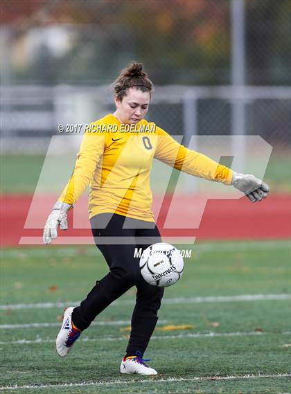 Thumbnail 2 in Kamiakin vs Bellevue (WIAA 3A 3rd Place Final)  photogallery.
