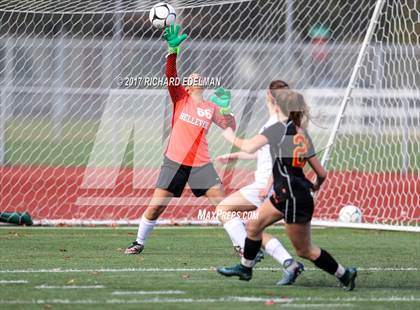 Thumbnail 2 in Kamiakin vs Bellevue (WIAA 3A 3rd Place Final)  photogallery.