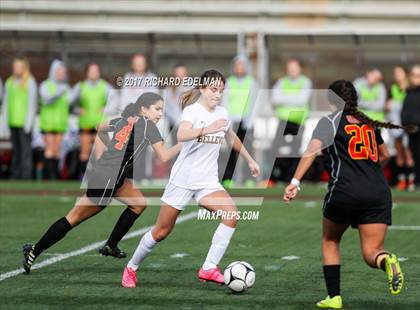 Thumbnail 2 in Kamiakin vs Bellevue (WIAA 3A 3rd Place Final)  photogallery.