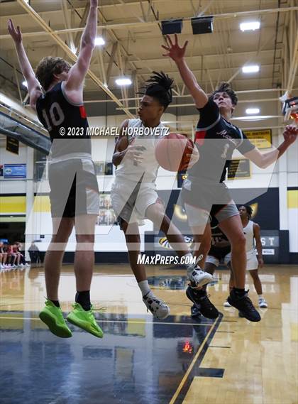 Thumbnail 2 in Marcus @ Plano East photogallery.