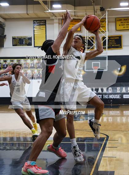 Thumbnail 3 in Marcus @ Plano East photogallery.