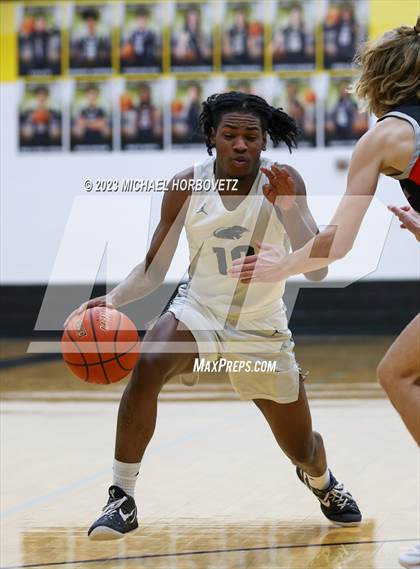 Thumbnail 3 in Marcus @ Plano East photogallery.