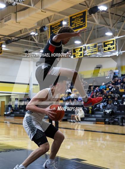 Thumbnail 3 in Marcus @ Plano East photogallery.