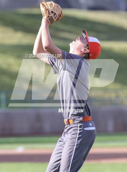 Thumbnail 1 in Bryce Valley vs. Valley (UHSAA 1A Quarterfinal) photogallery.