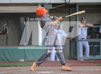 Thumbnail 2 in Bryce Valley vs. Valley (UHSAA 1A Quarterfinal) photogallery.