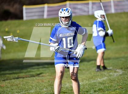 Thumbnail 3 in Williamstown @ Cinnaminson (Scrimmage) photogallery.