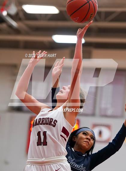 Thumbnail 3 in Decatur Central @ Danville photogallery.