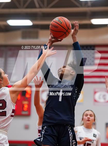 Thumbnail 2 in Decatur Central @ Danville photogallery.