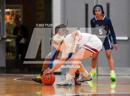 Thumbnail 3 in Decatur Central @ Danville photogallery.