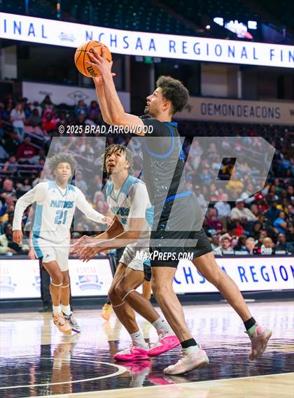 Thumbnail 2 in Southern Wake Academy vs Washington County (NCHSAA 1A Regional Final) photogallery.